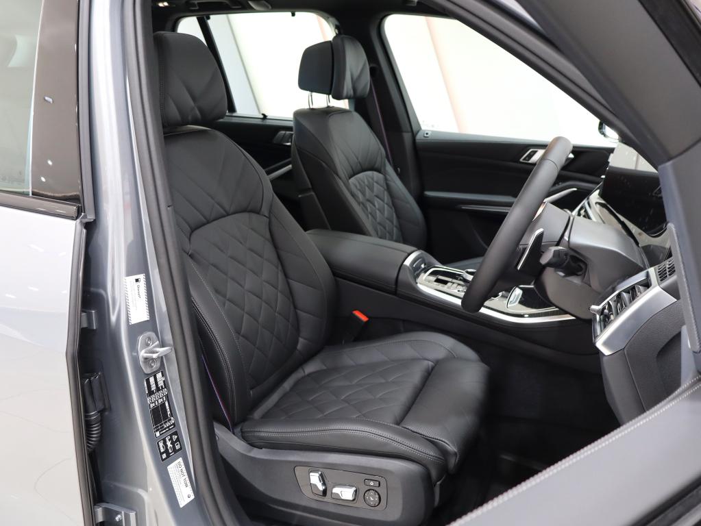 2025 BMW X5 xDrive30d M Sport Pro