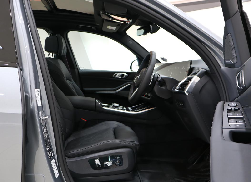 2025 BMW X5 xDrive30d M Sport Pro