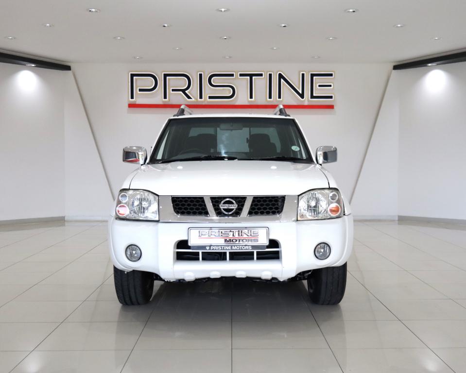 2017 Nissan NP300 Hardbody 2.4 Double Cab Hi-Rider
