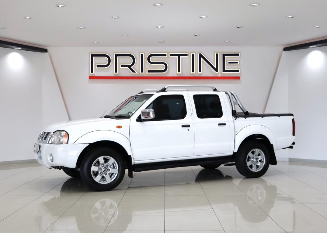 2017 Nissan NP300 Hardbody 2.4 Double Cab Hi-Rider
