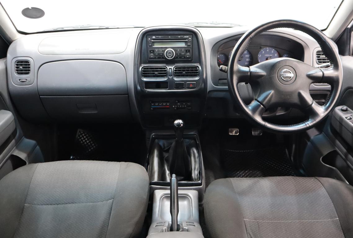 2017 Nissan NP300 Hardbody 2.4 Double Cab Hi-Rider