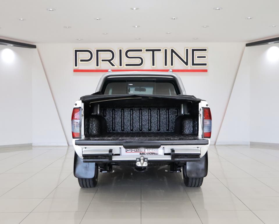 2017 Nissan NP300 Hardbody 2.4 Double Cab Hi-Rider