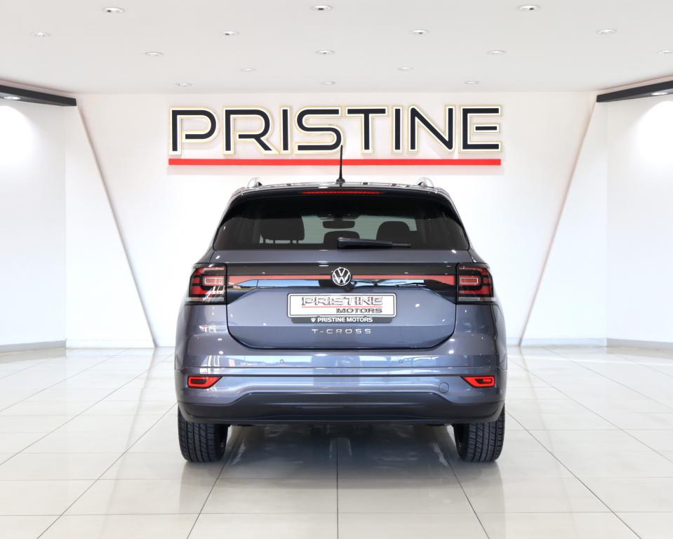 2022 Volkswagen T-Cross 1.5 TSI R-Line Auto