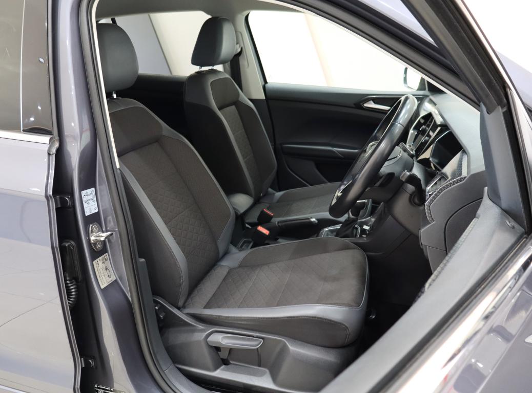 2022 Volkswagen T-Cross 1.5 TSI R-Line Auto