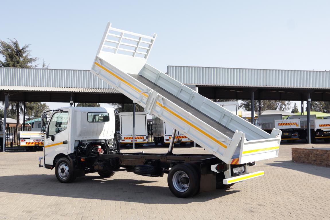 2023 Hino 300 Series 916 LWB (FD3) Tipper