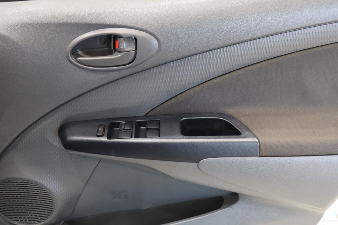 2015 Toyota Etios Hatch 1.5 Xs