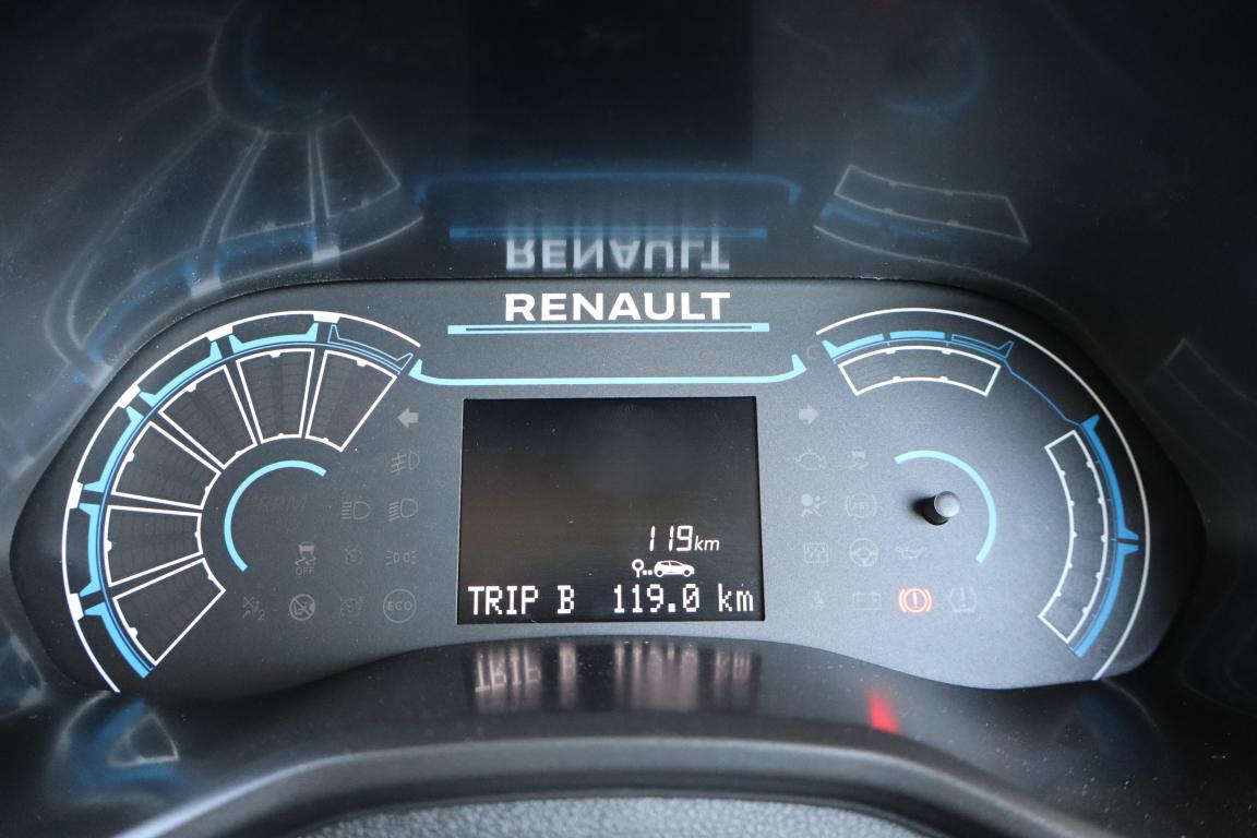 2025 Renault Triber 1.0 Dynamique