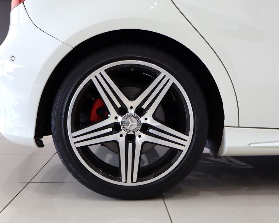 2016 Mercedes-Benz A-Class A250 Sport