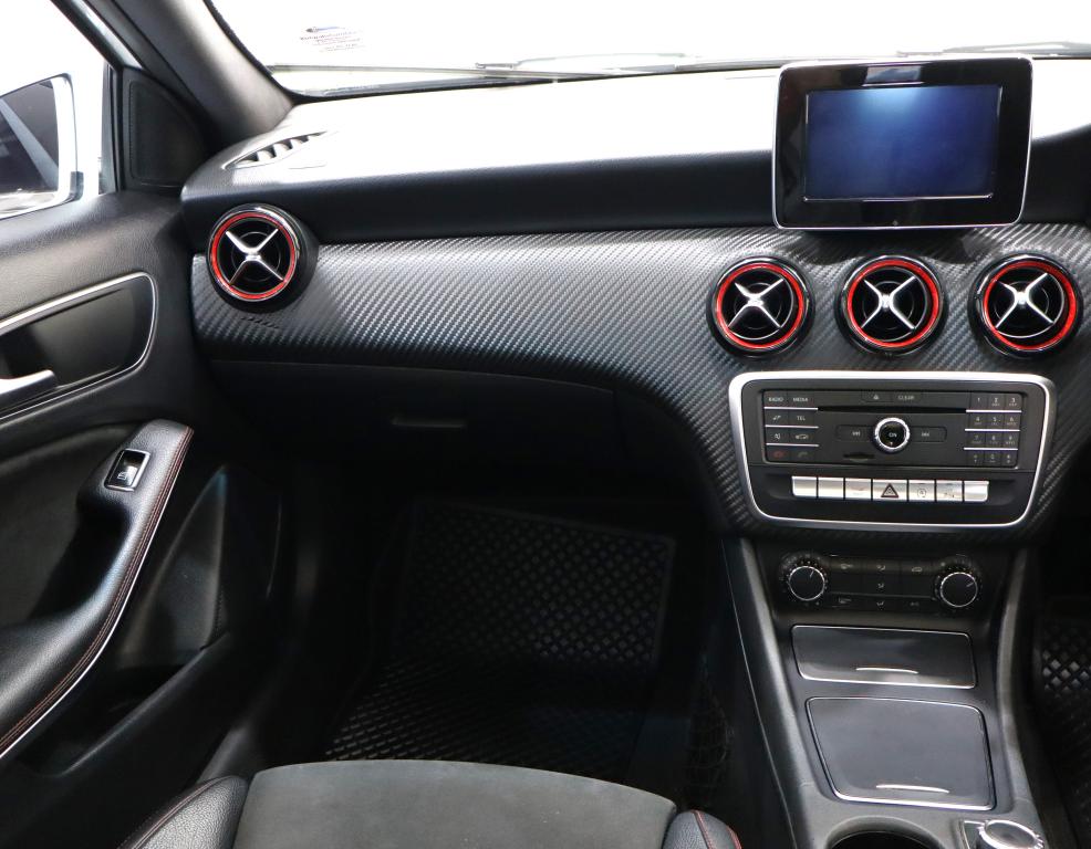 2016 Mercedes-Benz A-Class A250 Sport