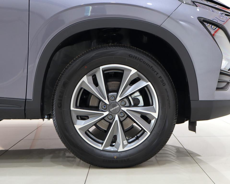 2025 OMODA C5 1.5 Street