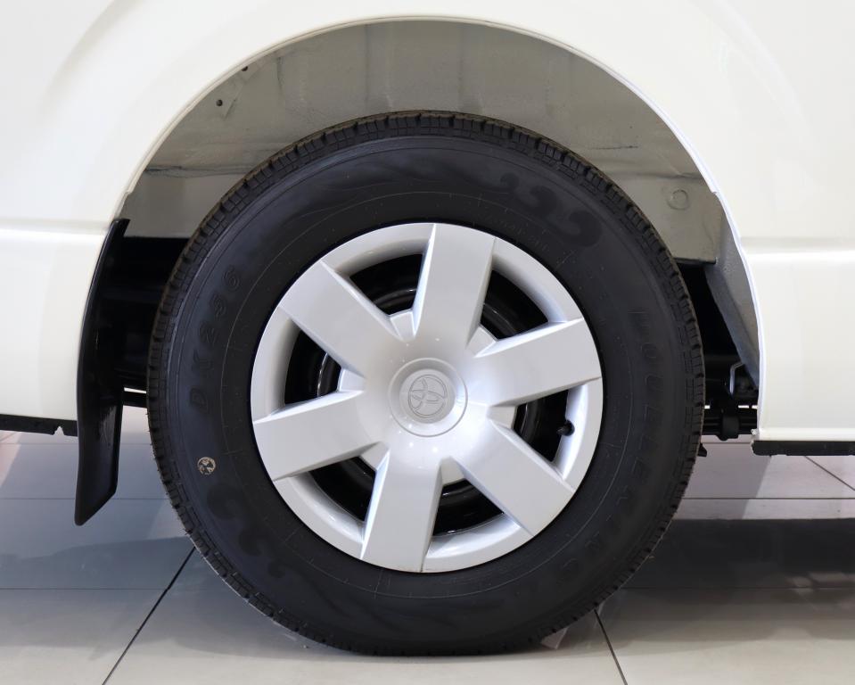 2024 Toyota Quantum 2.5D-4D Sesfikile