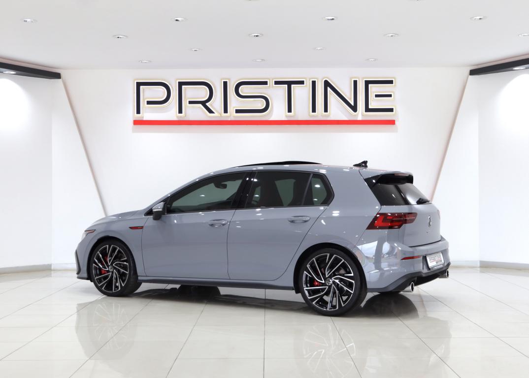 2025 Volkswagen Golf 8 GTI 2.0 TSI DSG
