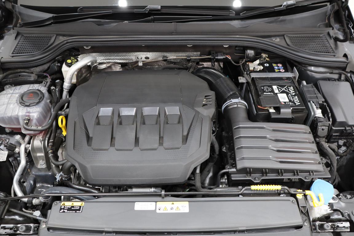 2025 Volkswagen Golf 8 GTI 2.0 TSI DSG