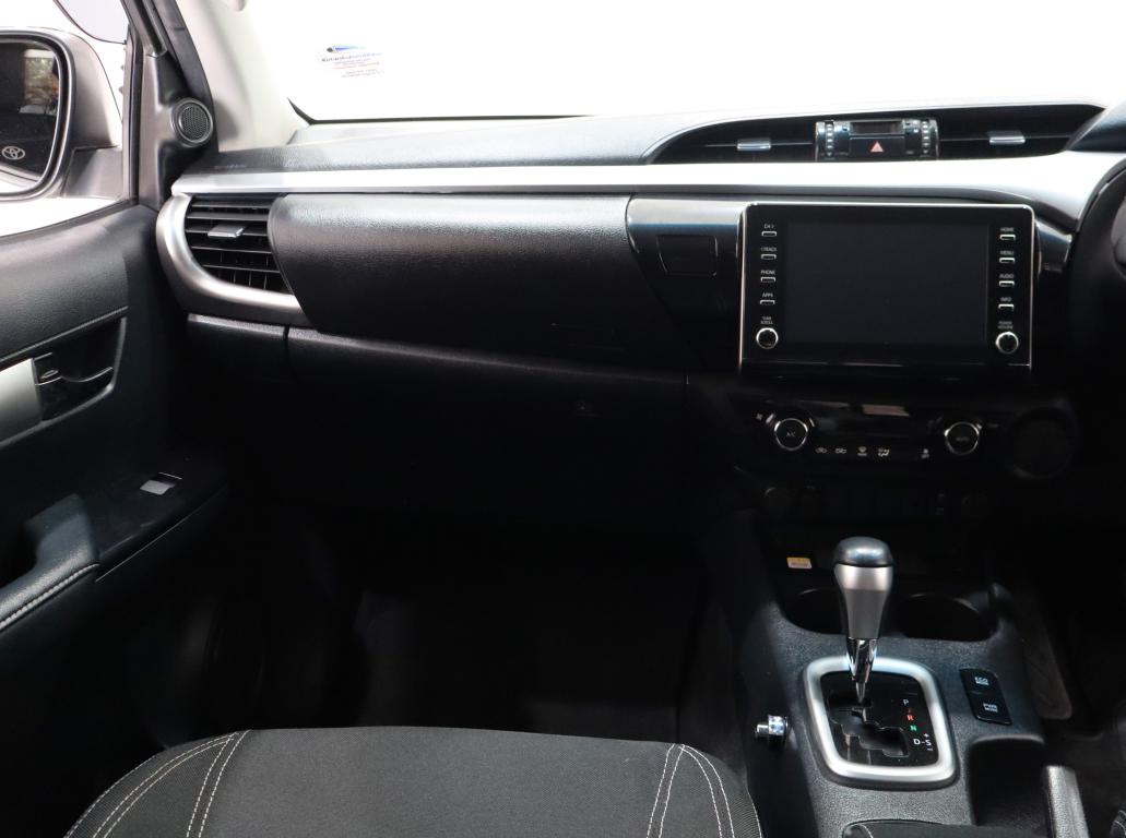 2021 Toyota Hilux 2.8GD-6 Double Cab Raider auto