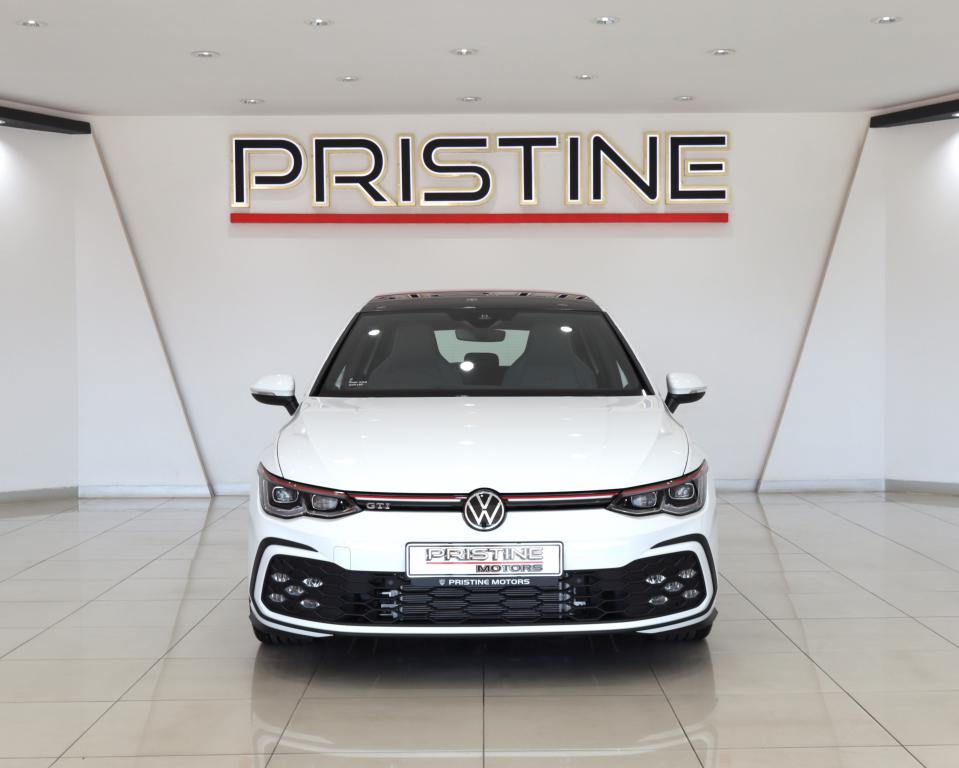 2025 Volkswagen Golf 8 GTI 2.0 TSI 180KW DSG