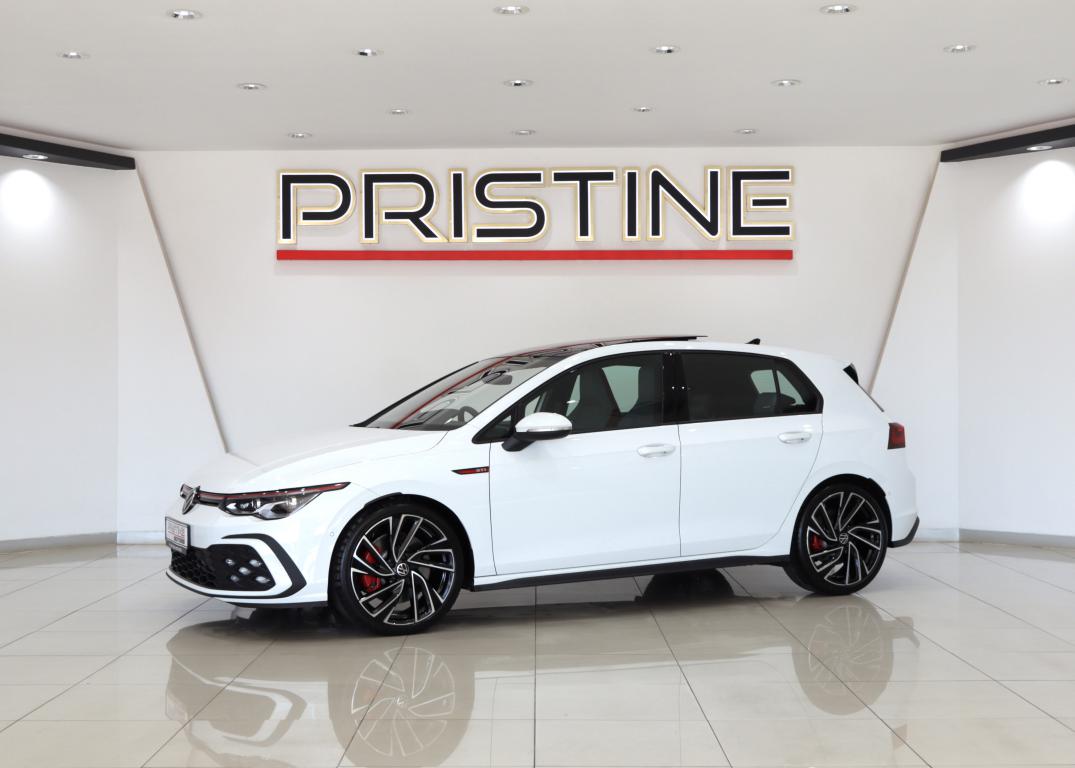2025 Volkswagen Golf 8 GTI 2.0 TSI 180KW DSG