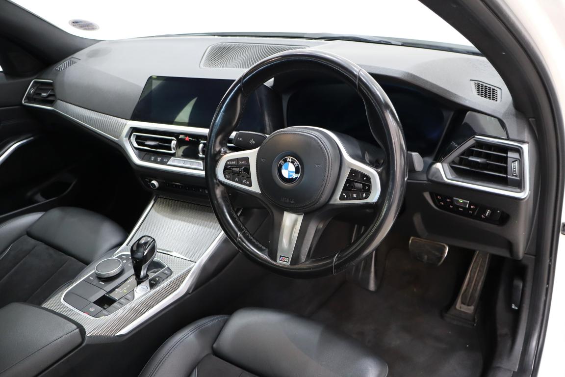 2021 BMW 3 Series 320i M Sport