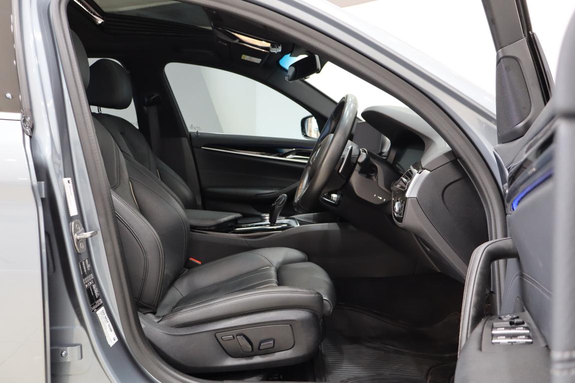 2019 BMW 5 Series 520d M Sport
