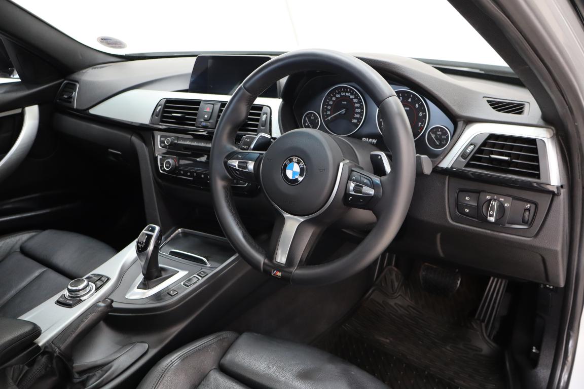 2018 BMW 3 Series 320i M Sport Auto