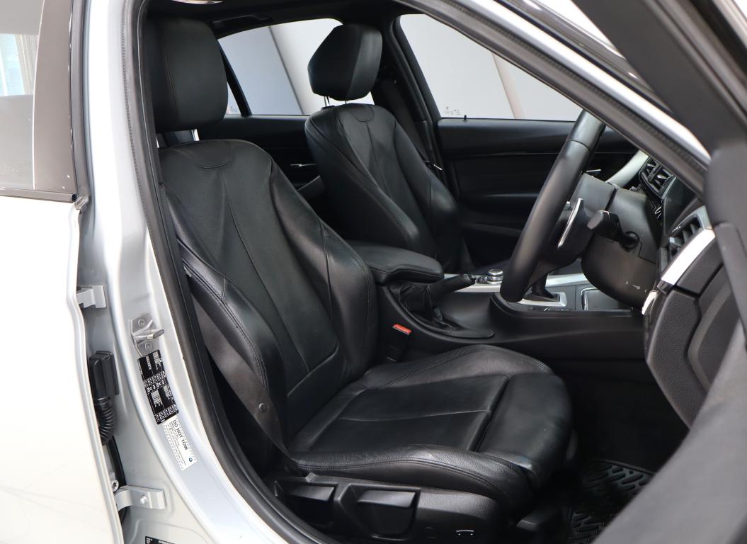 2018 BMW 3 Series 320i M Sport Auto