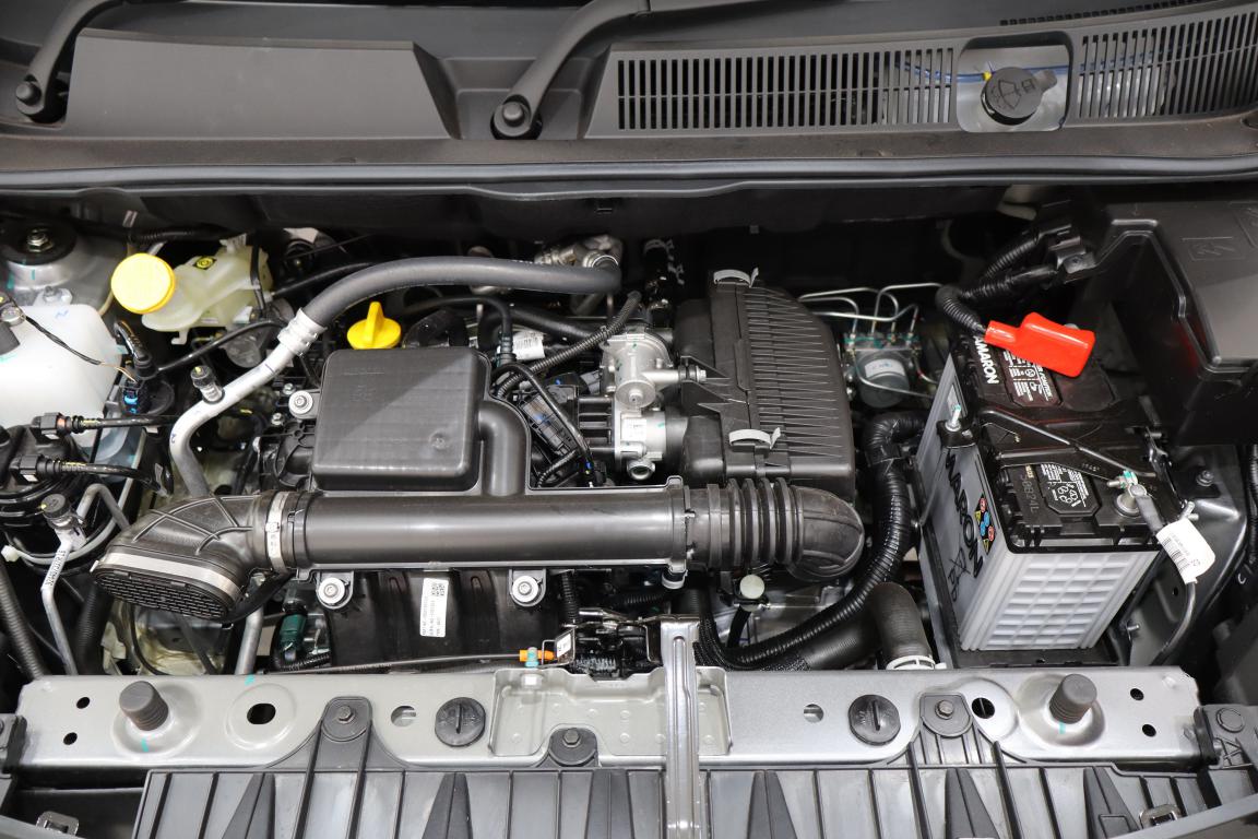 2025 Renault Triber 1.0 Evolution