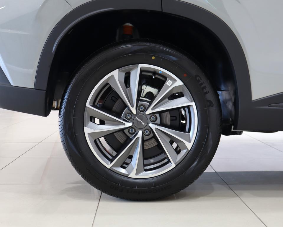 2025 OMODA C5 1.5 Street