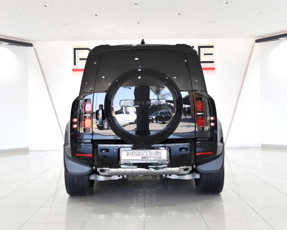 2025 Land Rover Defender 110 D350 X-Dynamic HSE