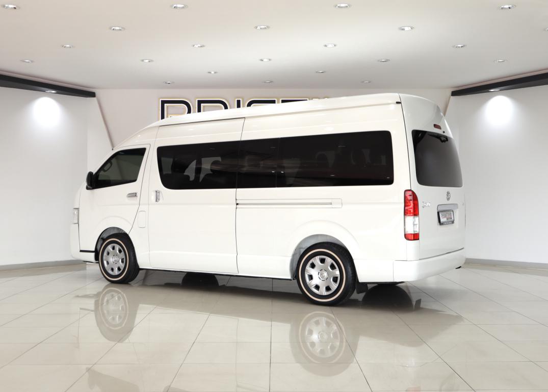 2020 Toyota Quantum 2.5D-4D GL 14-Seater Bus