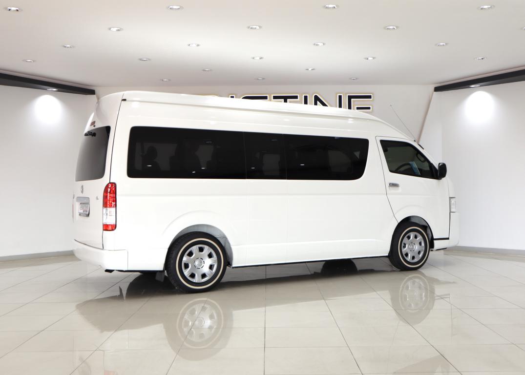 2020 Toyota Quantum 2.5D-4D GL 14-Seater Bus