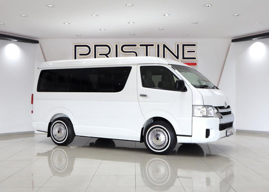 2012 Toyota Quantum 2.7 GL 10-seater bus