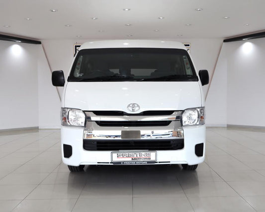 2012 Toyota Quantum 2.7 GL 10-seater bus