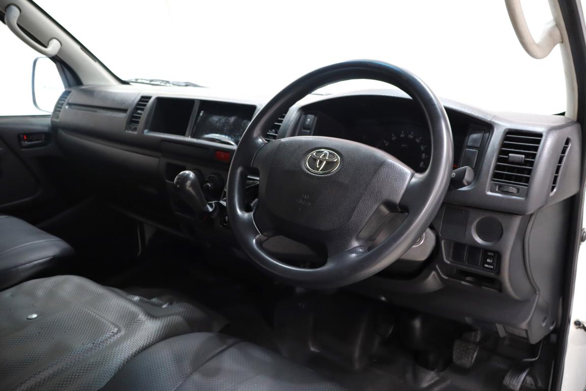 2023 Toyota Quantum 2.5D-4D Sesfikile