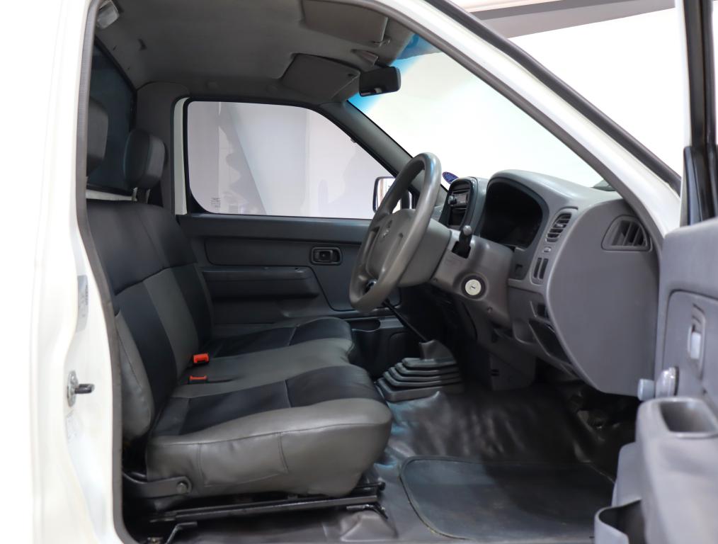 2015 Nissan NP300 Hardbody 2.0