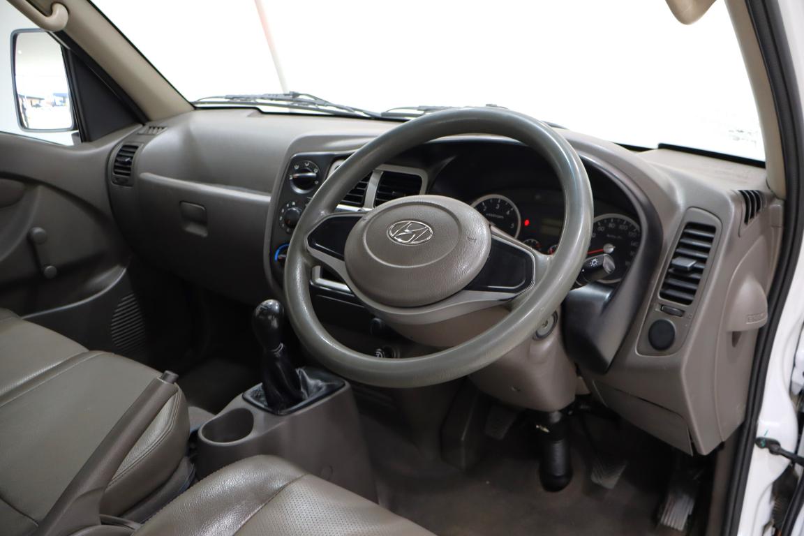 2021 Hyundai H-100 Bakkie 2.6D Deck (Aircon)
