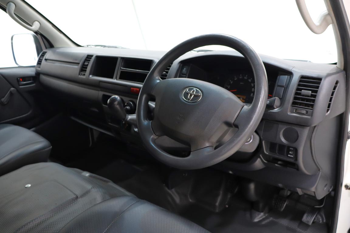2023 Toyota Quantum 2.5D-4D Sesfikile