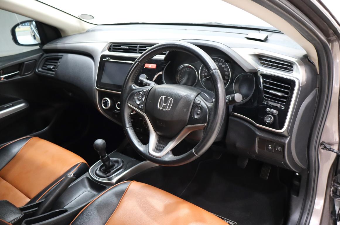 2015 Honda Ballade 1.5 Elegance