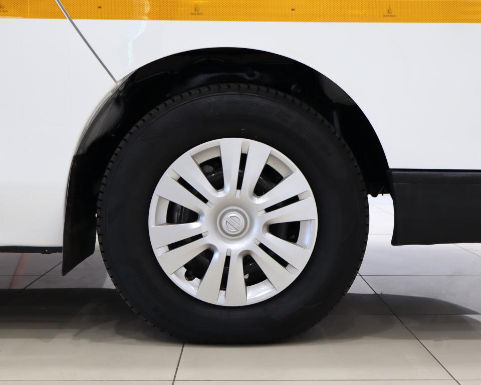 2017 Nissan NV350 Impendulo 2.5i 16-seater