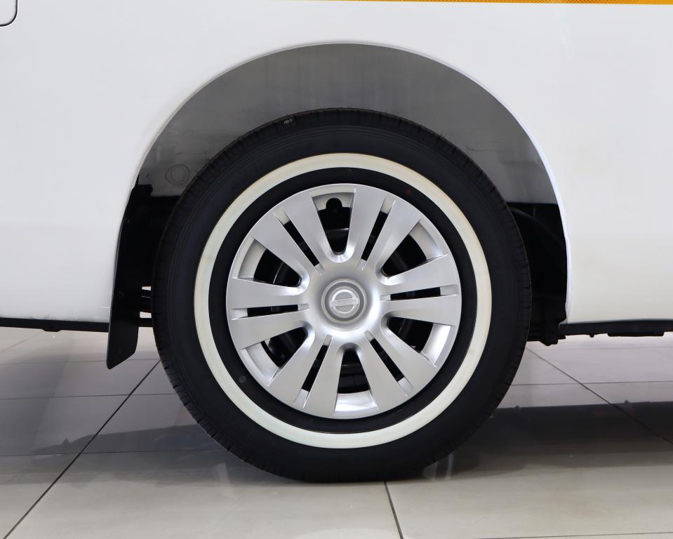 2018 Nissan NV350 Impendulo 2.5i 16-seater