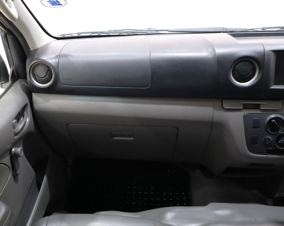 2018 Nissan NV350 Impendulo 2.5i 16-seater