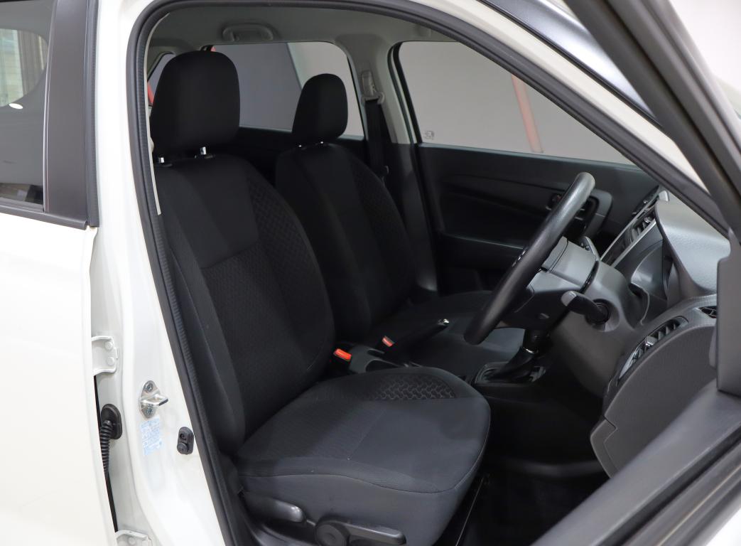 2023 Toyota Urban Cruiser 1.5 XS Auto