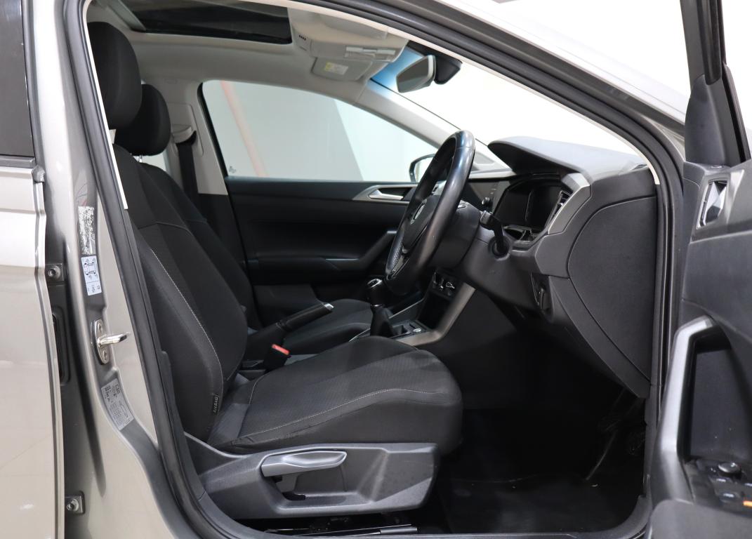 2020 Volkswagen Polo Hatch 1.0TSI Comfortline R-Line