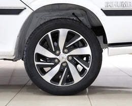 2019 Golden Dragon Ikumbi 2.2i 14-Seater
