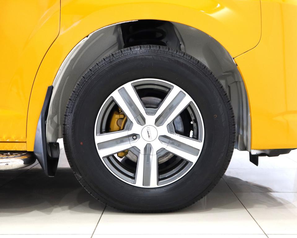 2019 Toyota Quantum 2.8 SLWB Bus 14-Seater GL