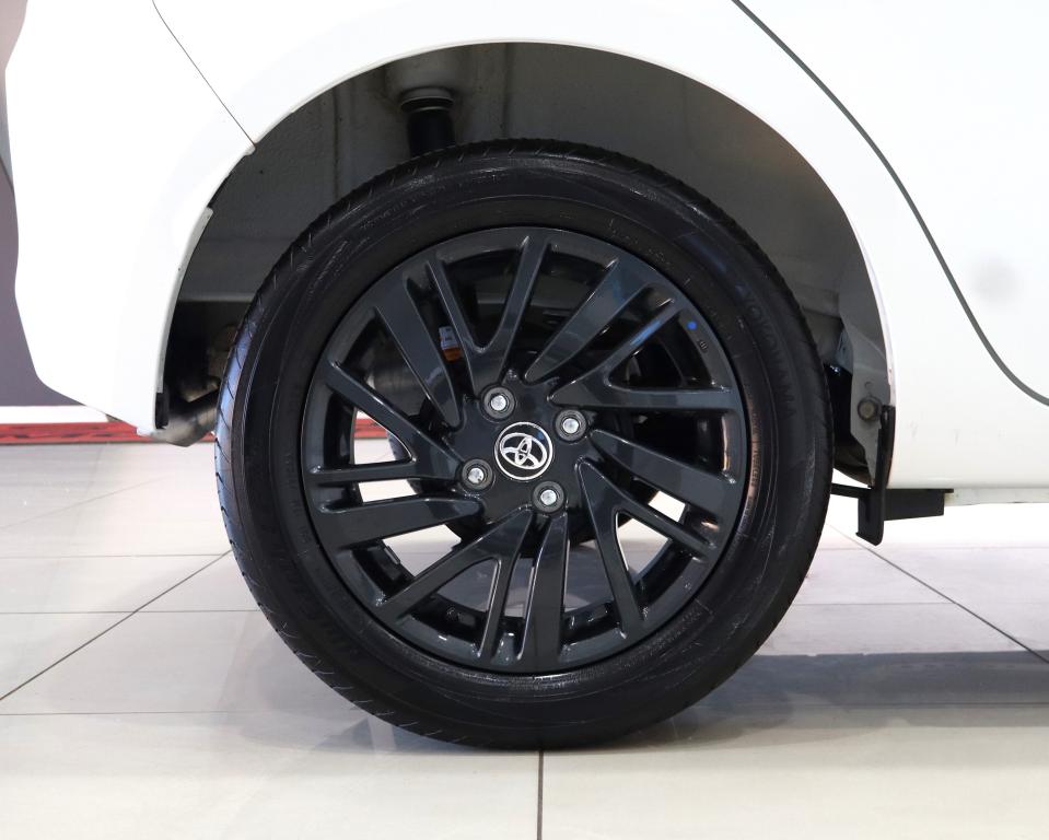 2026 Toyota Vitz 1.0 XR Auto