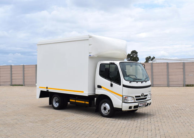 2016 Toyota Dyna 4-093 VOLUME BODY TRUCK