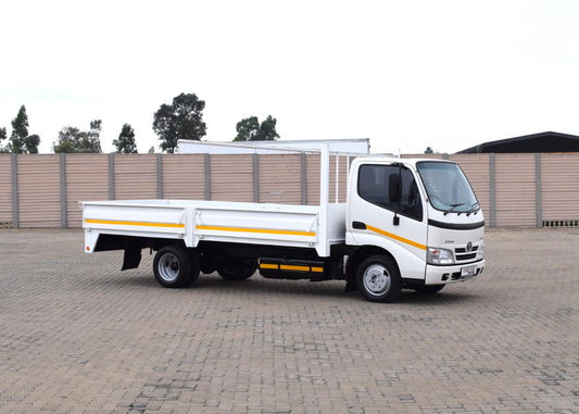 2015 Toyota Dyna 4-093 Dropside Driving School Truck