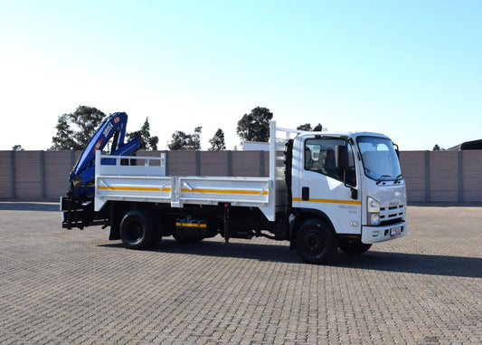 2014 Isuzu NQR 500 DROPSIDE & CRANE TRUCK