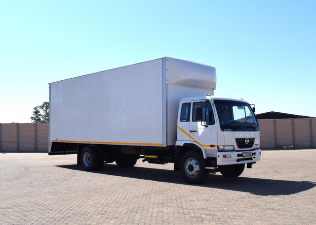 2013 Nissan UD 90B Volume Body Truck