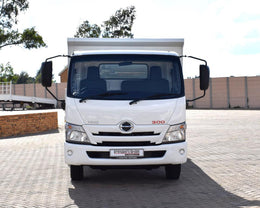2017 Hino 300 Series 915 LWB (BA3) TIPPER TRUCK