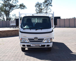 2017 Toyota Dyna 4-093 Dropside Driving School Truck